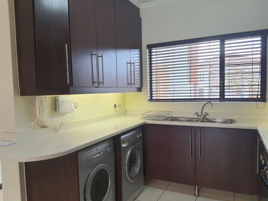 To Let 2 Bedroom Property for Rent in Acacia Gauteng