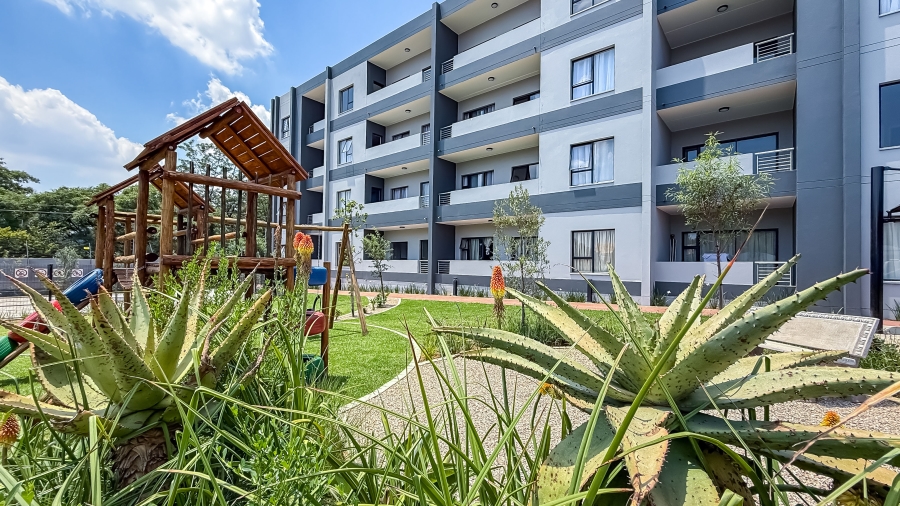 2 Bedroom Property for Sale in Glen Austin Gauteng