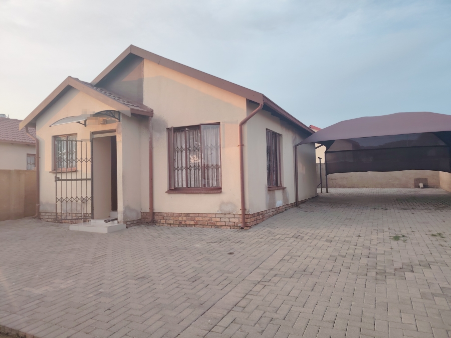 To Let 2 Bedroom Property for Rent in Elandspoort Gauteng