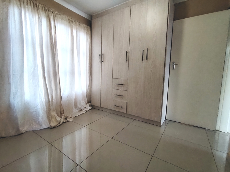 To Let 2 Bedroom Property for Rent in Elandspoort Gauteng