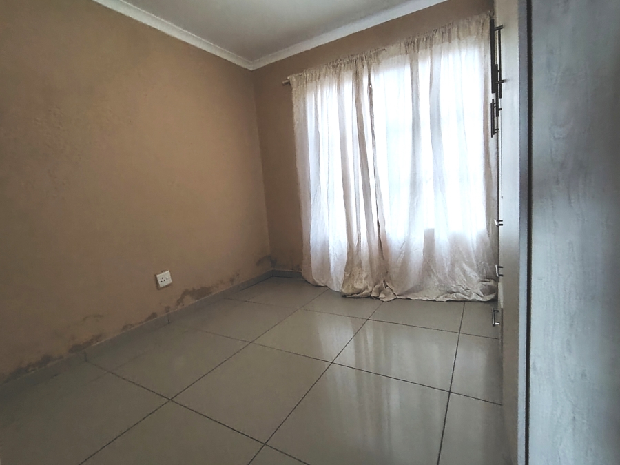 To Let 2 Bedroom Property for Rent in Elandspoort Gauteng