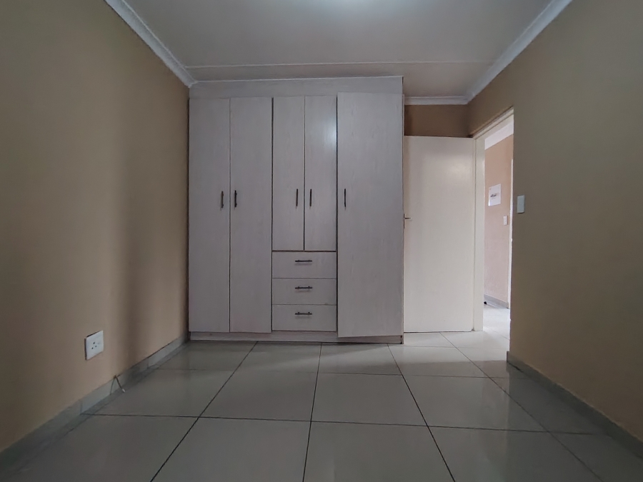 To Let 2 Bedroom Property for Rent in Elandspoort Gauteng