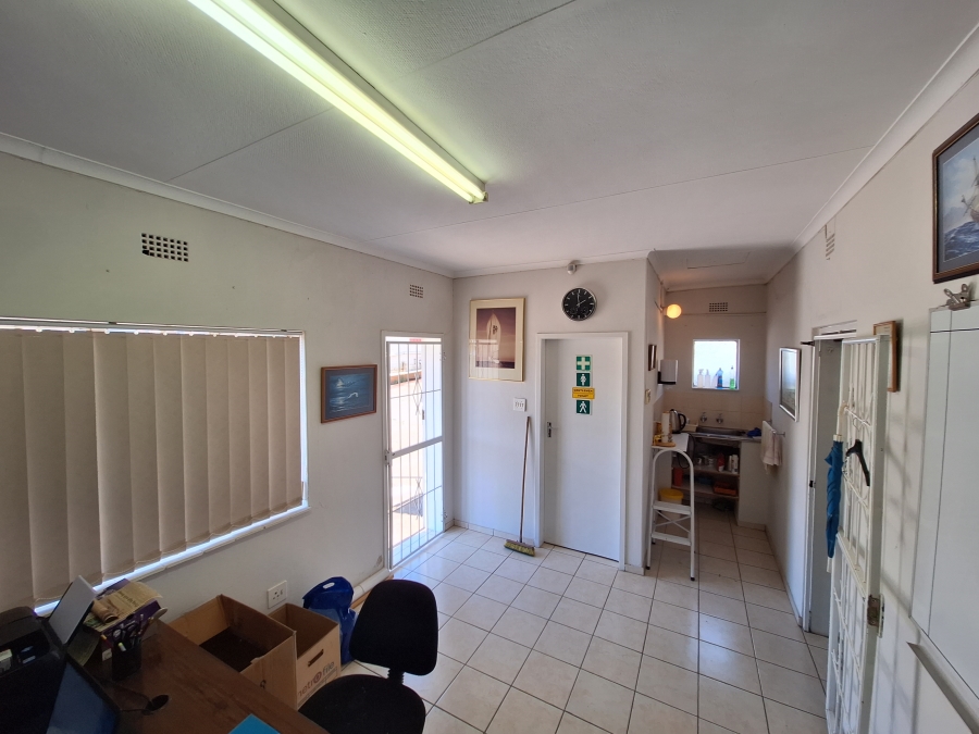 0 Bedroom Property for Sale in Factoria Gauteng