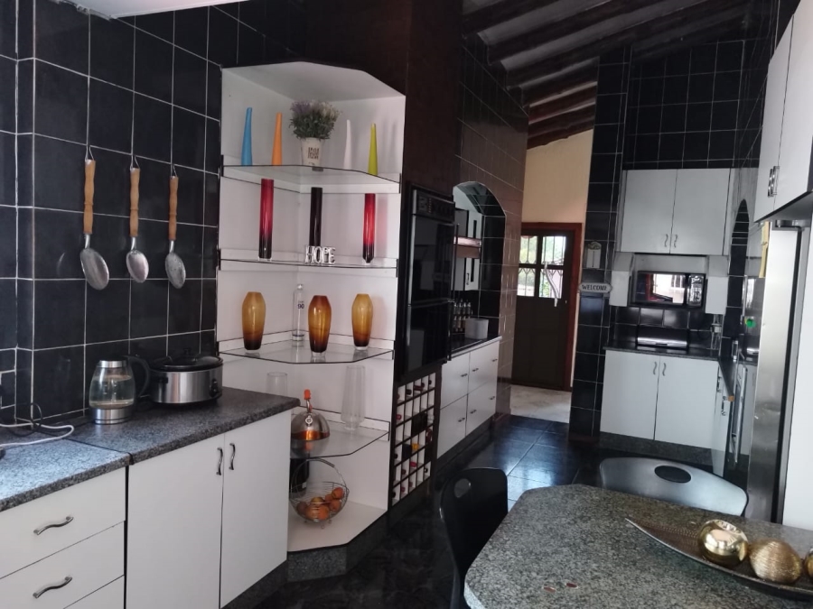 4 Bedroom Property for Sale in Birch Acres Gauteng