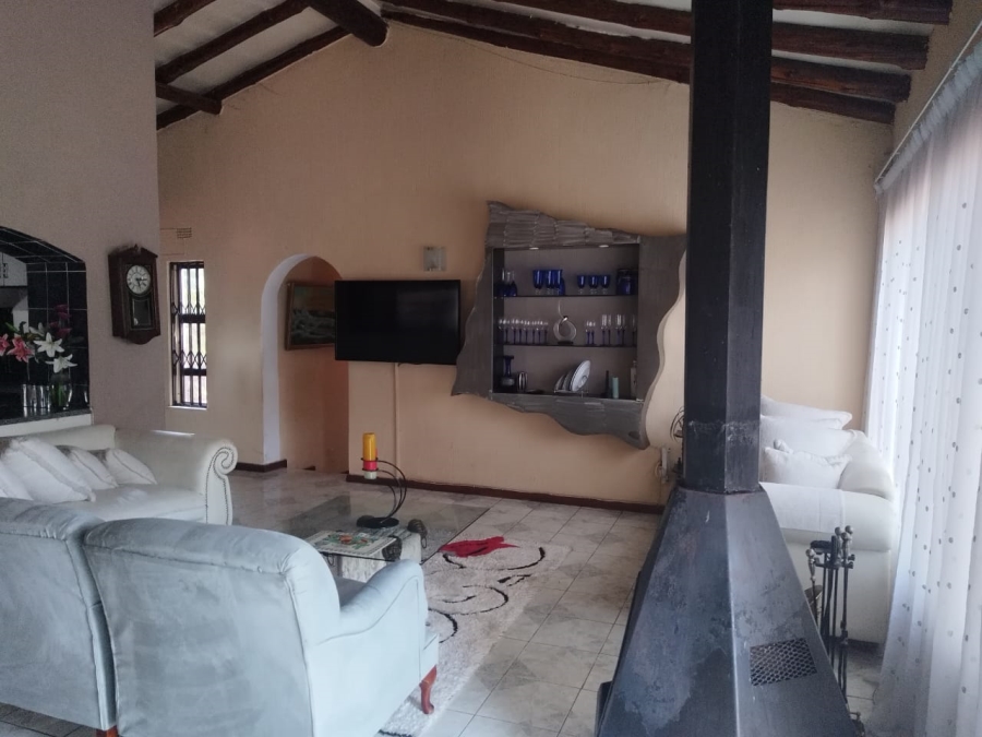 4 Bedroom Property for Sale in Birch Acres Gauteng