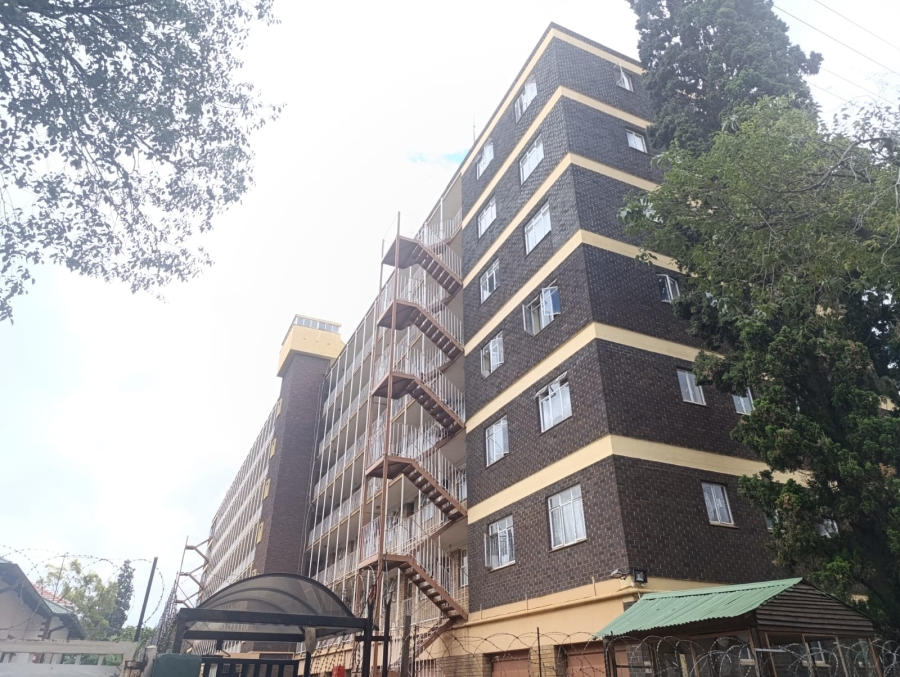 2 Bedroom Property for Sale in Sunnyside Gauteng