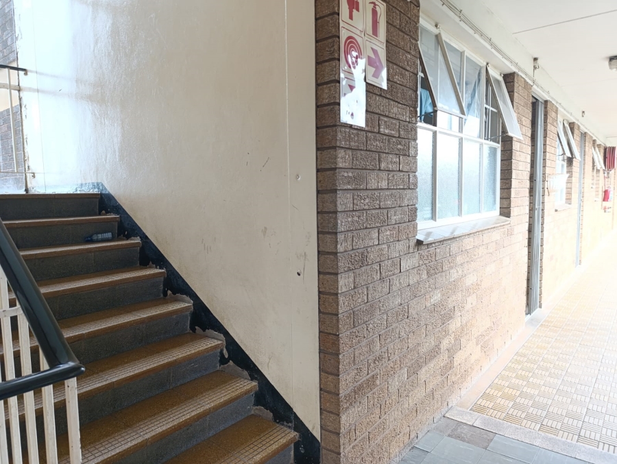 2 Bedroom Property for Sale in Sunnyside Gauteng