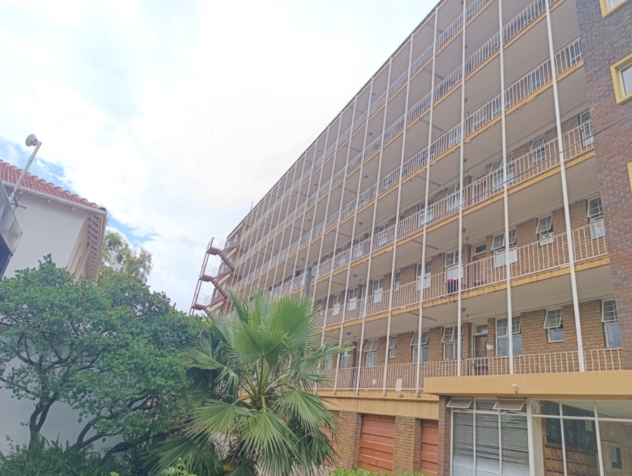 2 Bedroom Property for Sale in Sunnyside Gauteng