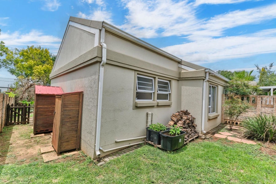 3 Bedroom Property for Sale in Barbeque Downs Gauteng