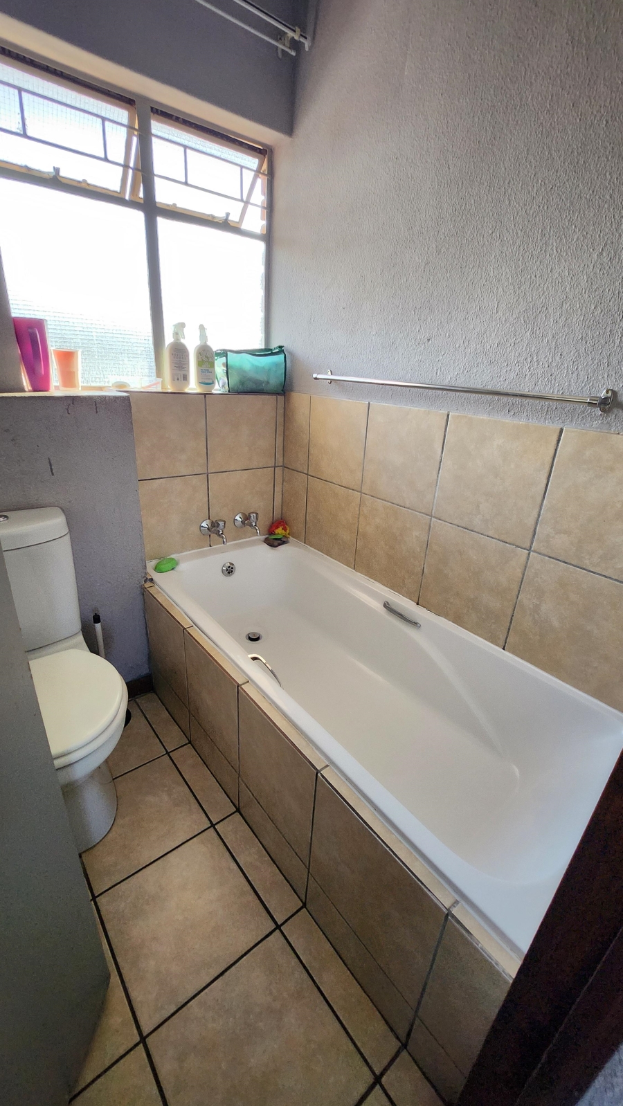 2 Bedroom Property for Sale in The Orchards Gauteng