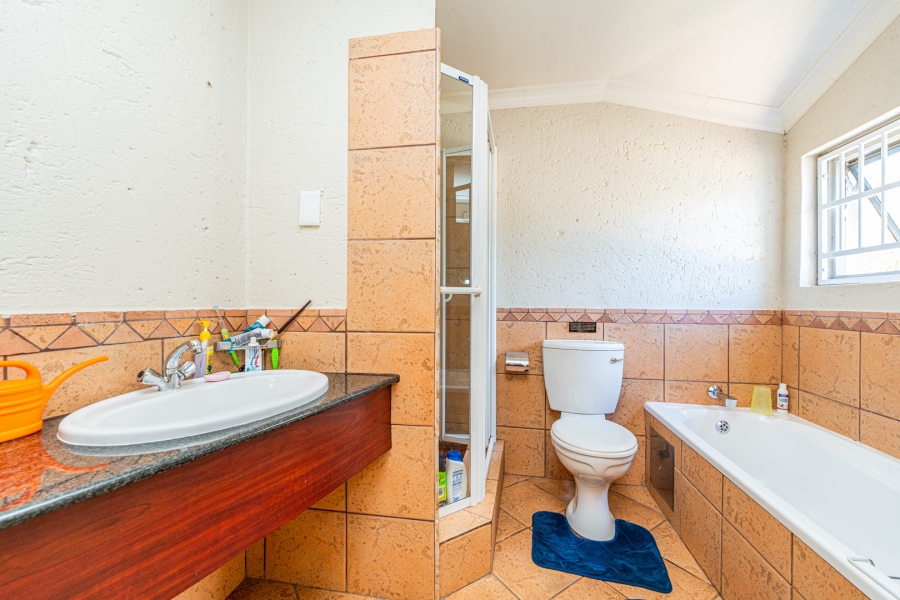 3 Bedroom Property for Sale in Benoni AH Gauteng