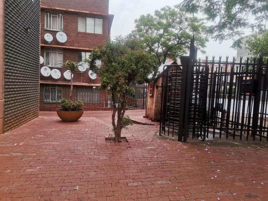 1 Bedroom Property for Sale in Arcadia Gauteng