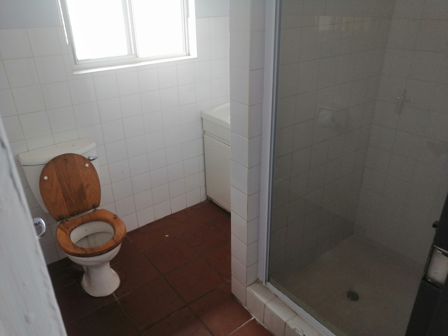 To Let 4 Bedroom Property for Rent in Fairland Gauteng