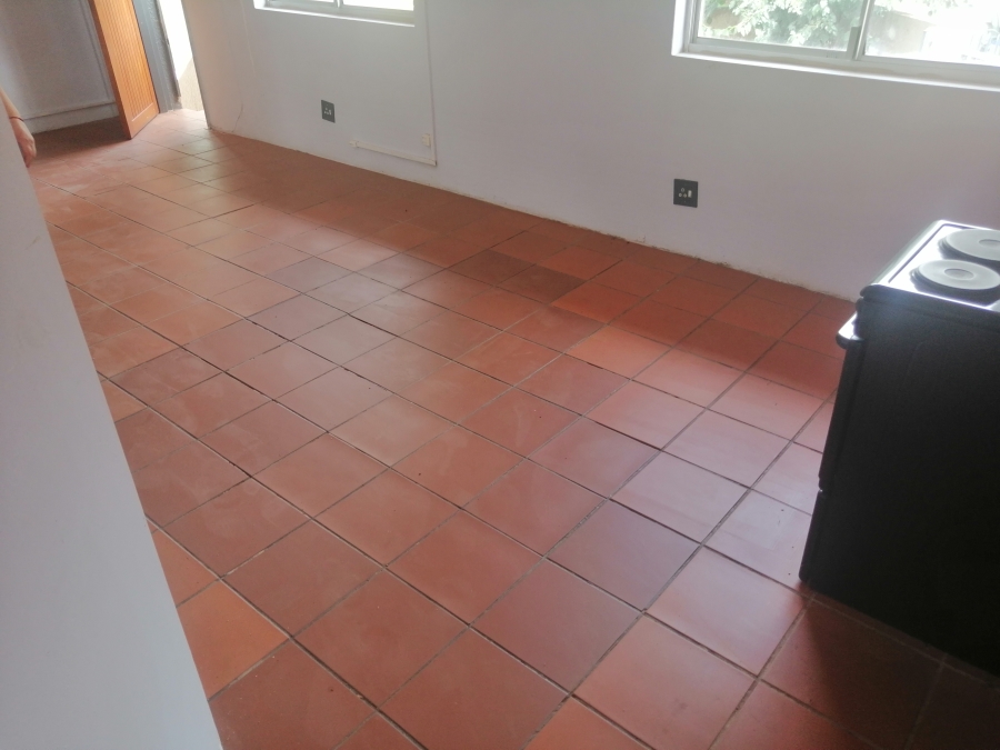 To Let 4 Bedroom Property for Rent in Fairland Gauteng