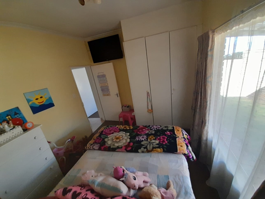 3 Bedroom Property for Sale in Mulbarton Gauteng