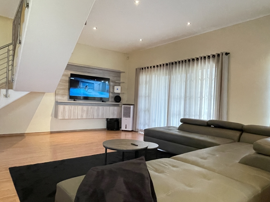 3 Bedroom Property for Sale in Bryanston Gauteng