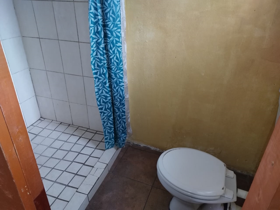 2 Bedroom Property for Sale in Emfihlweni Gauteng