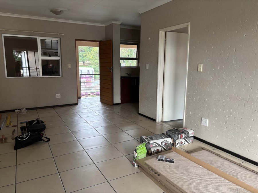 To Let 1 Bedroom Property for Rent in Ferndale Gauteng