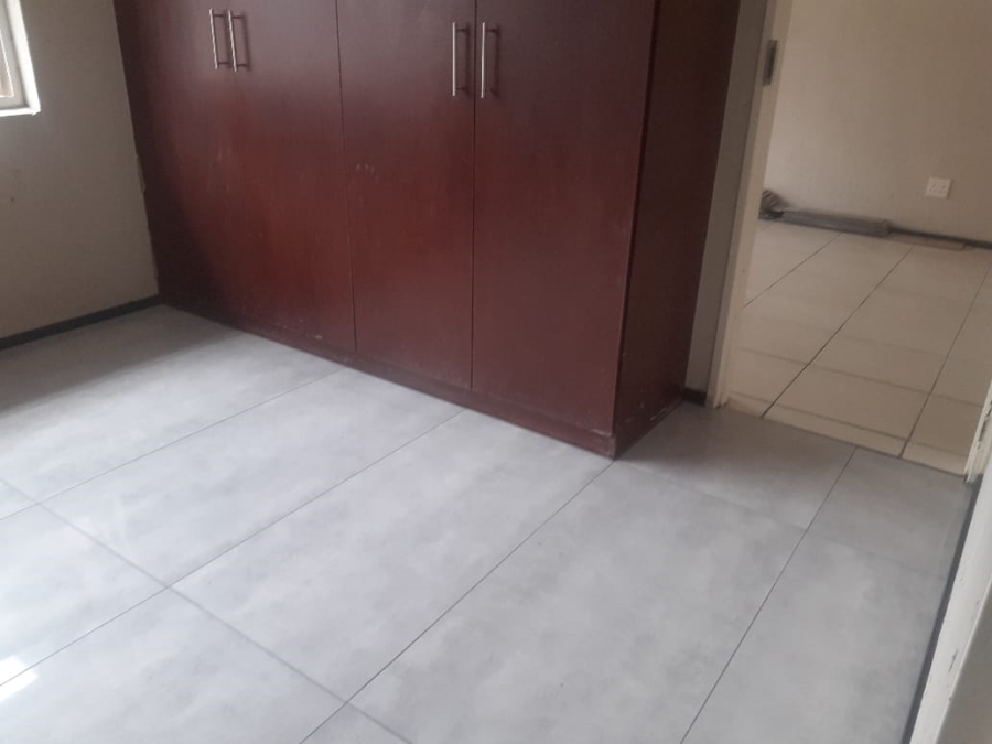 To Let 1 Bedroom Property for Rent in Ferndale Gauteng