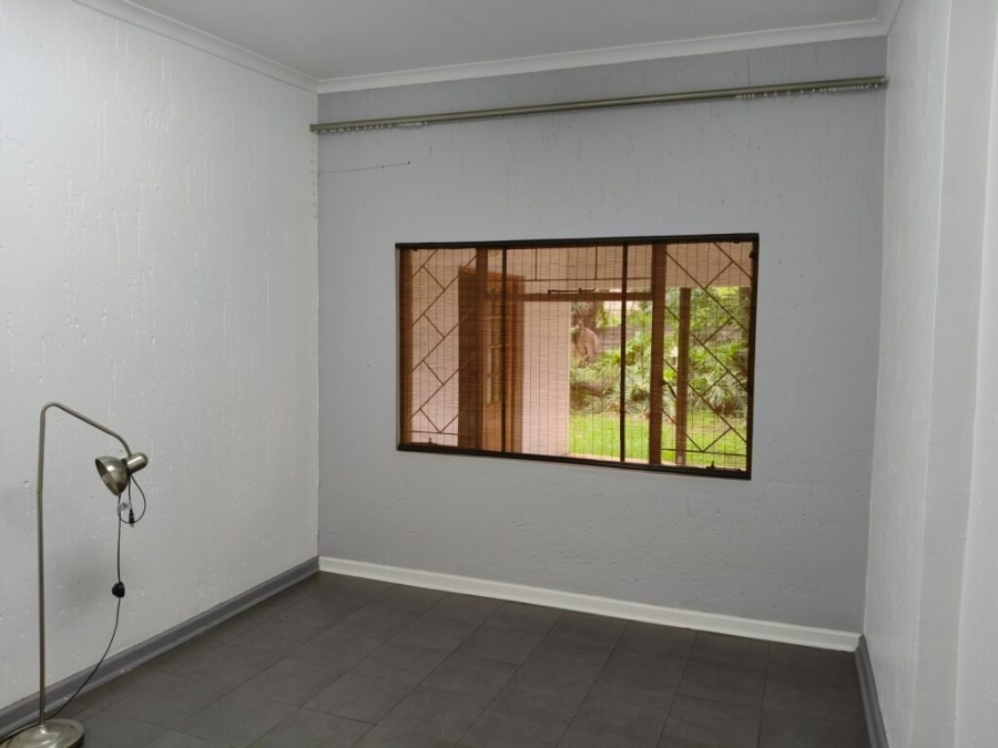 0 Bedroom Property for Sale in Nimrod Park Gauteng