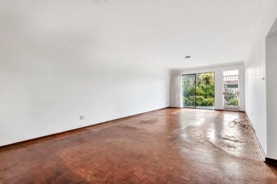 2 Bedroom Property for Sale in Linden Gauteng