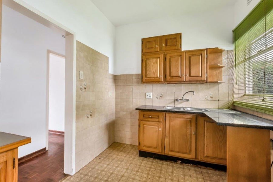 2 Bedroom Property for Sale in Linden Gauteng