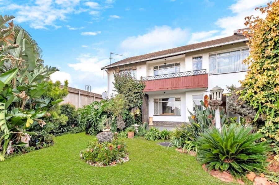 2 Bedroom Property for Sale in Linden Gauteng