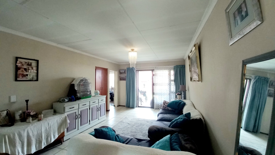 3 Bedroom Property for Sale in Parkrand Gauteng
