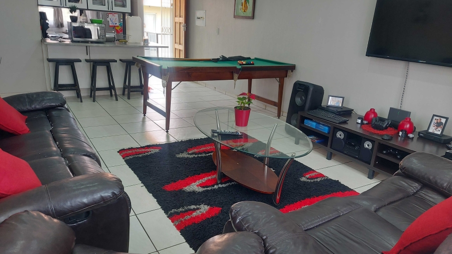 2 Bedroom Property for Sale in Comet Gauteng