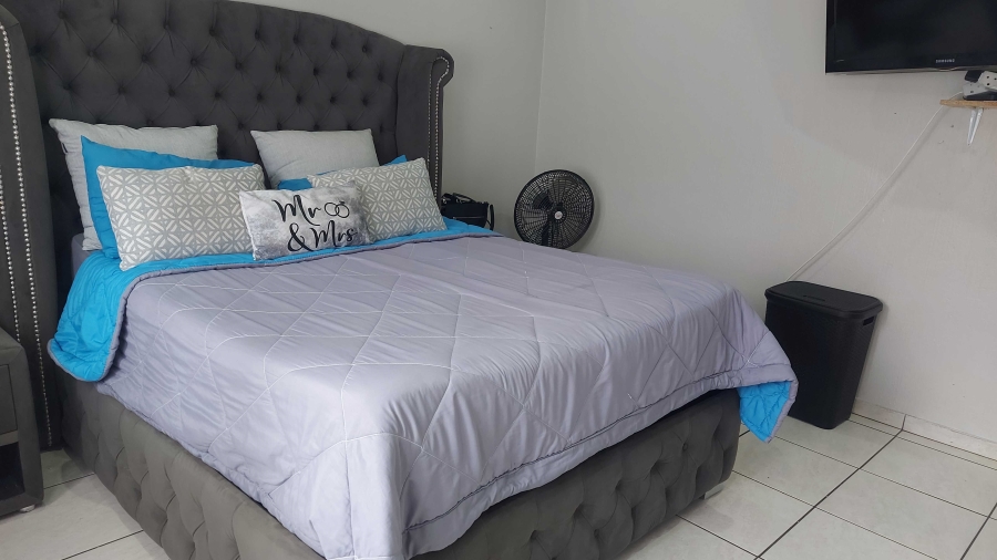 2 Bedroom Property for Sale in Comet Gauteng