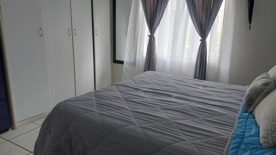 2 Bedroom Property for Sale in Comet Gauteng
