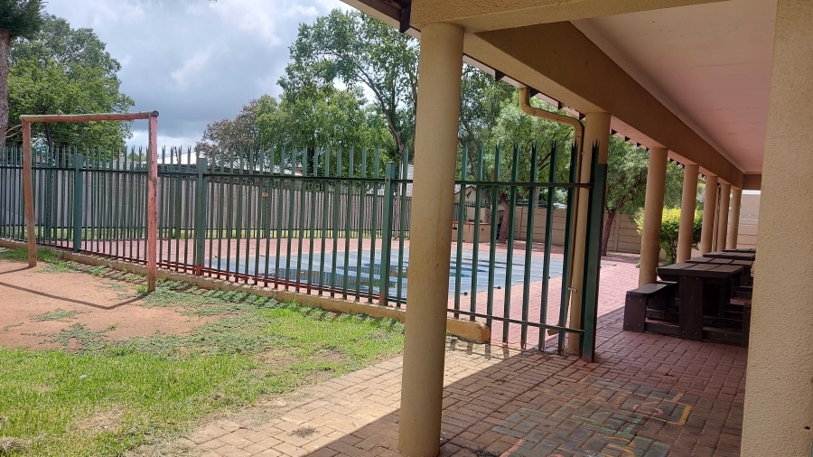 2 Bedroom Property for Sale in Comet Gauteng