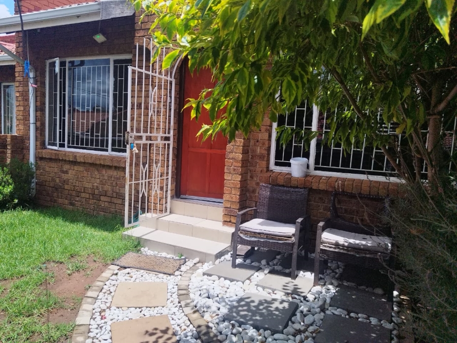 3 Bedroom Property for Sale in Norkem Park Gauteng