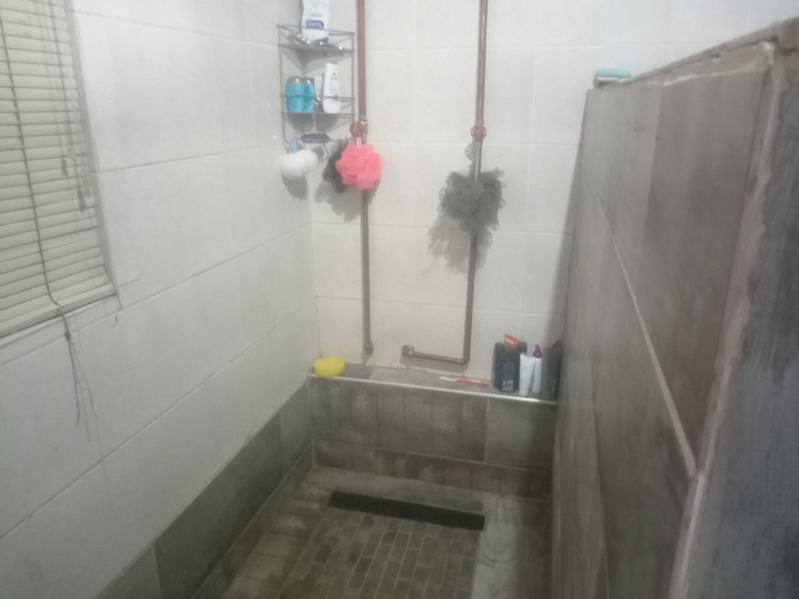 4 Bedroom Property for Sale in Petersfield Gauteng