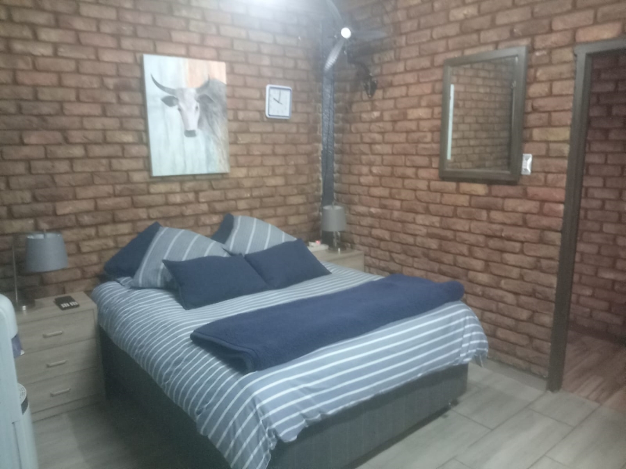 4 Bedroom Property for Sale in Petersfield Gauteng