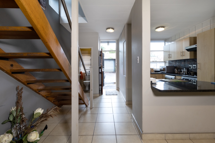 2 Bedroom Property for Sale in Murrayfield Gauteng