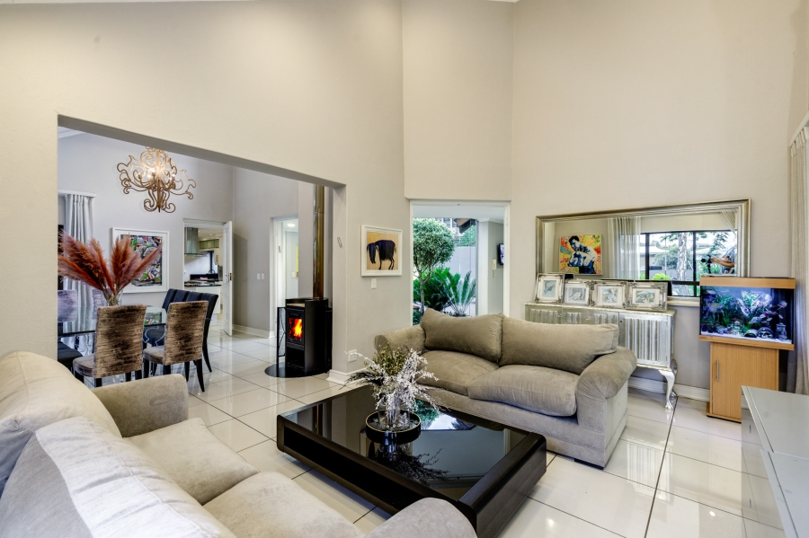 4 Bedroom Property for Sale in Morningside Gauteng