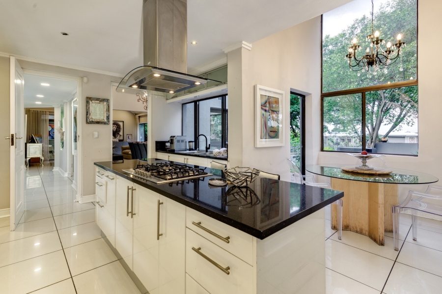 4 Bedroom Property for Sale in Morningside Gauteng