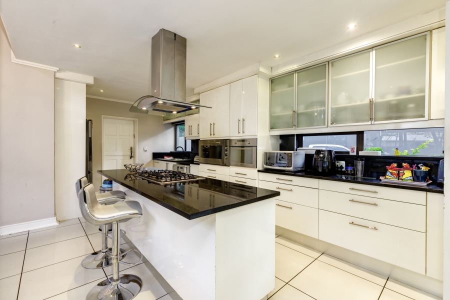 4 Bedroom Property for Sale in Morningside Gauteng