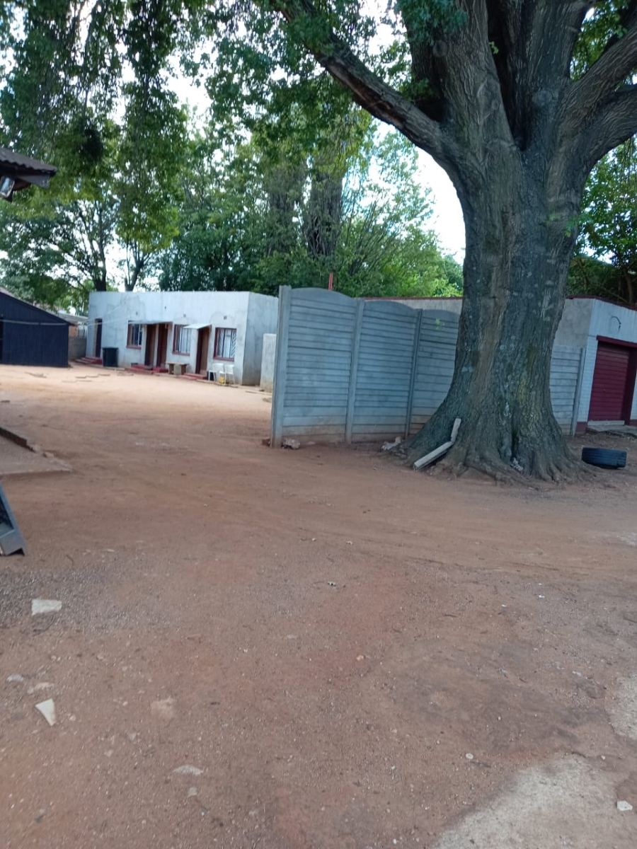 5 Bedroom Property for Sale in Kempton Park Ah Gauteng