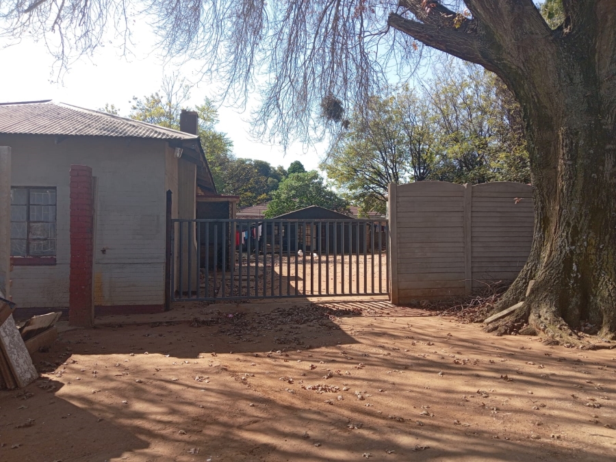 5 Bedroom Property for Sale in Kempton Park Ah Gauteng