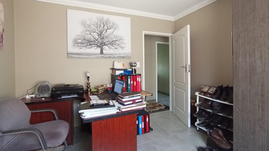 3 Bedroom Property for Sale in Amberfield Valley Gauteng