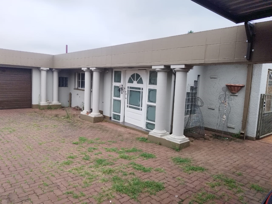 3 Bedroom Property for Sale in Allen Grove Gauteng