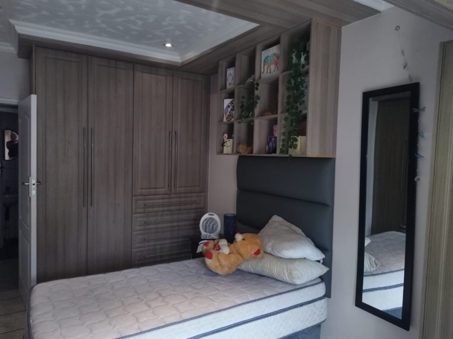 3 Bedroom Property for Sale in Allen Grove Gauteng