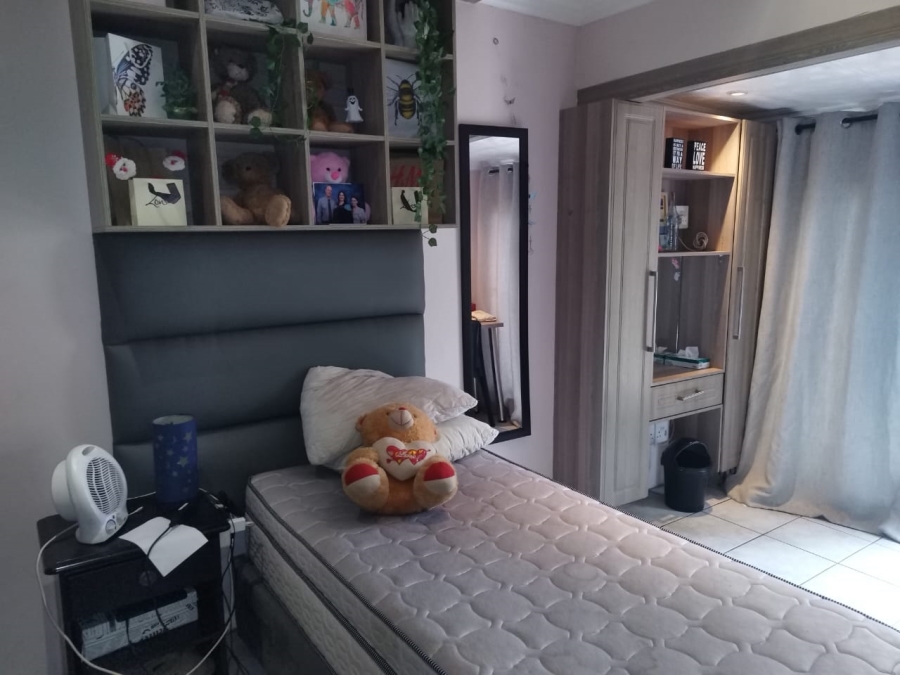 3 Bedroom Property for Sale in Allen Grove Gauteng