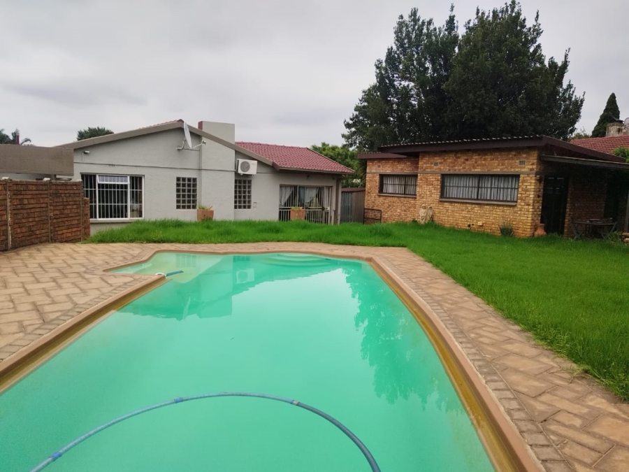 3 Bedroom Property for Sale in Allen Grove Gauteng