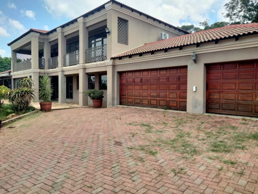 6 Bedroom Property for Sale in Kenmare Gauteng