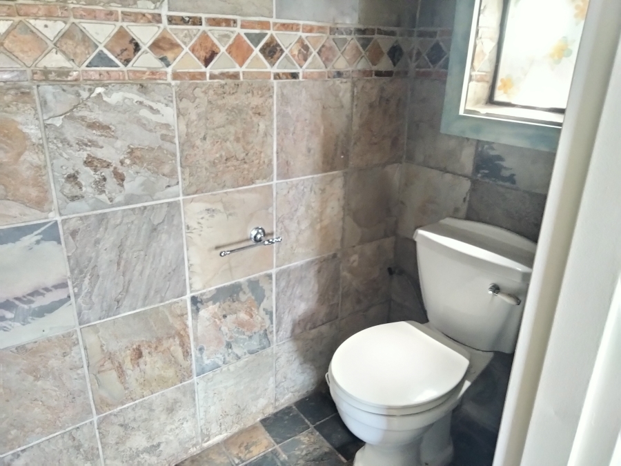 6 Bedroom Property for Sale in Kenmare Gauteng