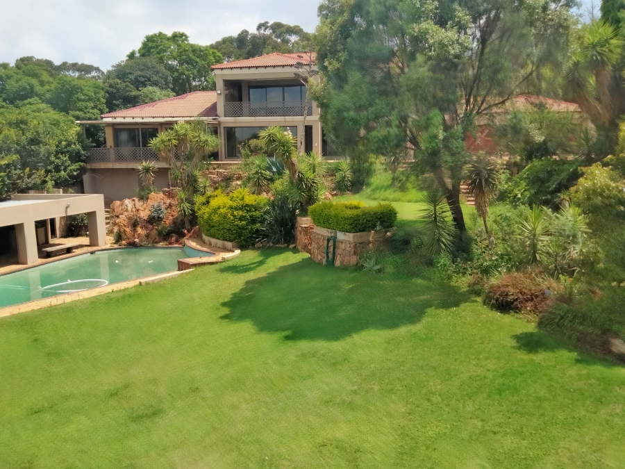 6 Bedroom Property for Sale in Kenmare Gauteng