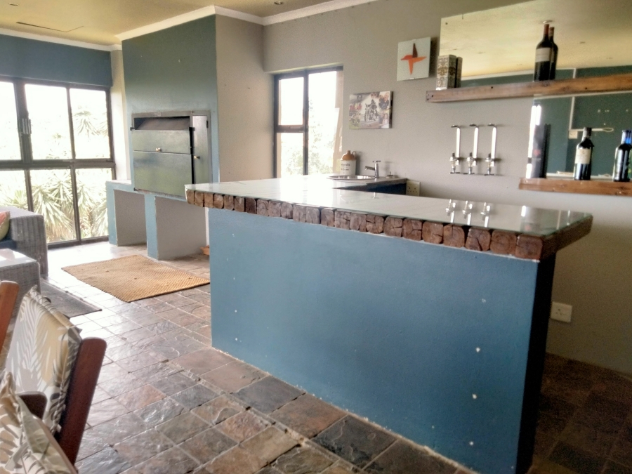 6 Bedroom Property for Sale in Kenmare Gauteng